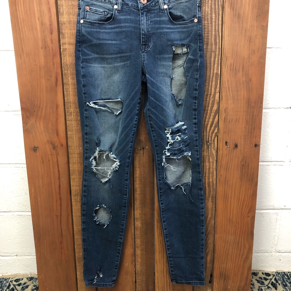 Charlotte Russe size 4 refuge ripped skinny jeans - Picture 5 of 9